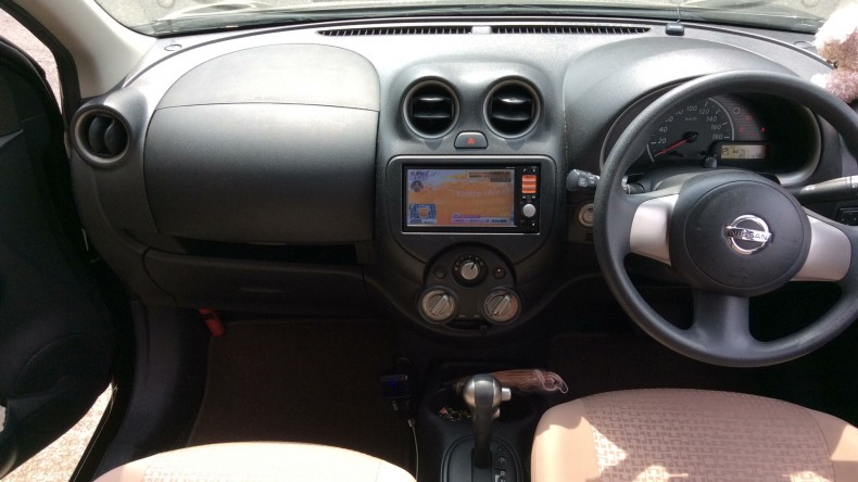 内装インパネ全体