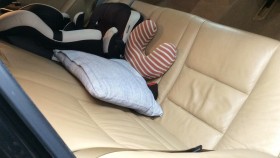 内装後方シート