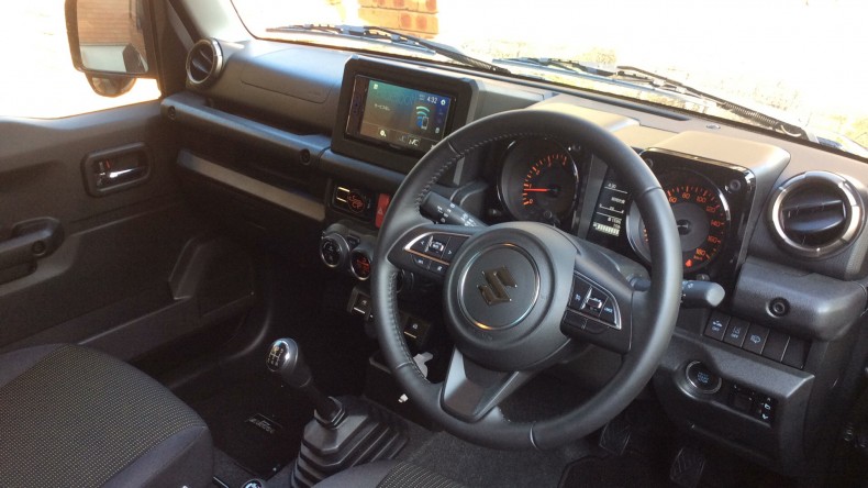 内装インパネ全体