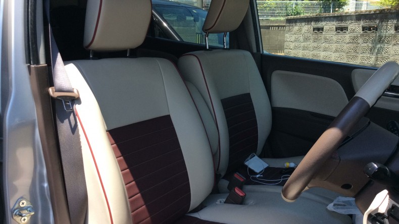 内装前方シート