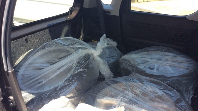 内装後方シート