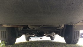 裏面足回り