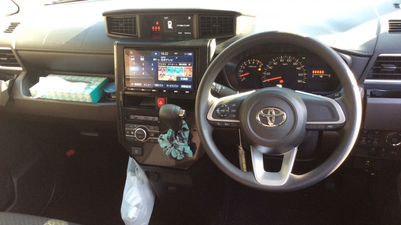 内装インパネ全体