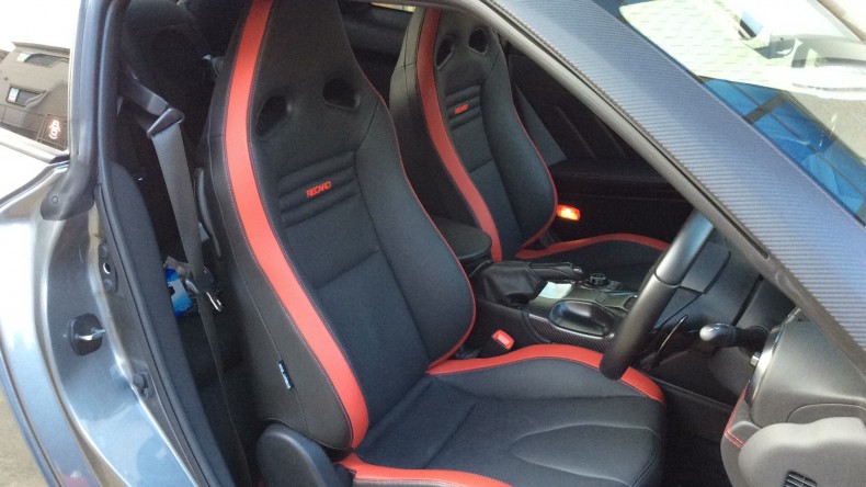 内装前方シート