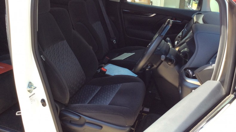 内装前方シート