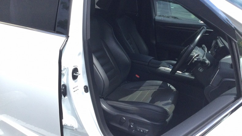 内装前方シート