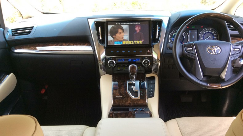 内装インパネ全体