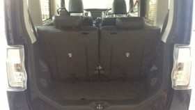 内装トランク