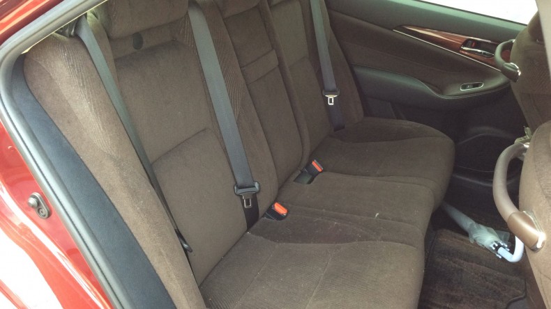 内装後方シート