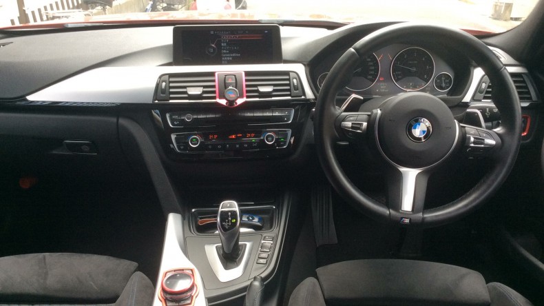 内装インパネ全体