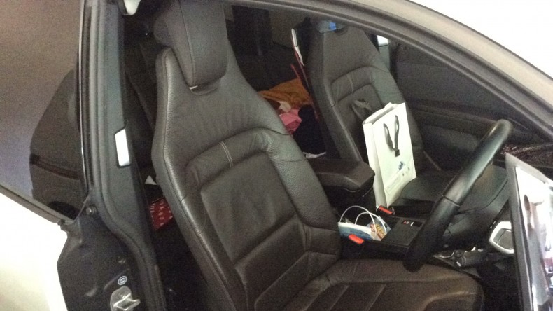 内装前方シート