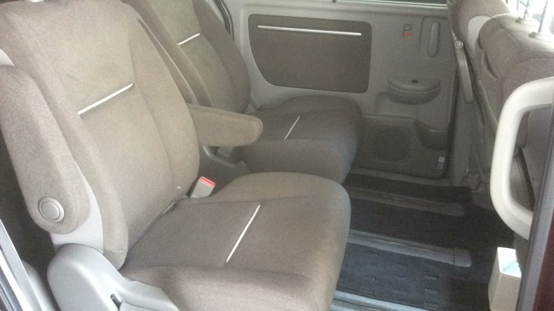 内装後方シート