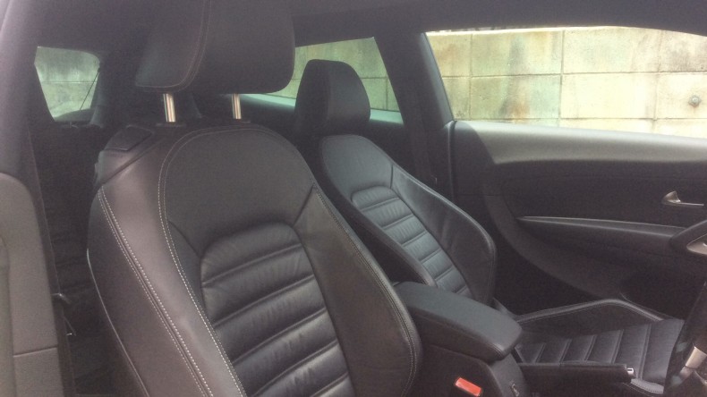 内装前方シート