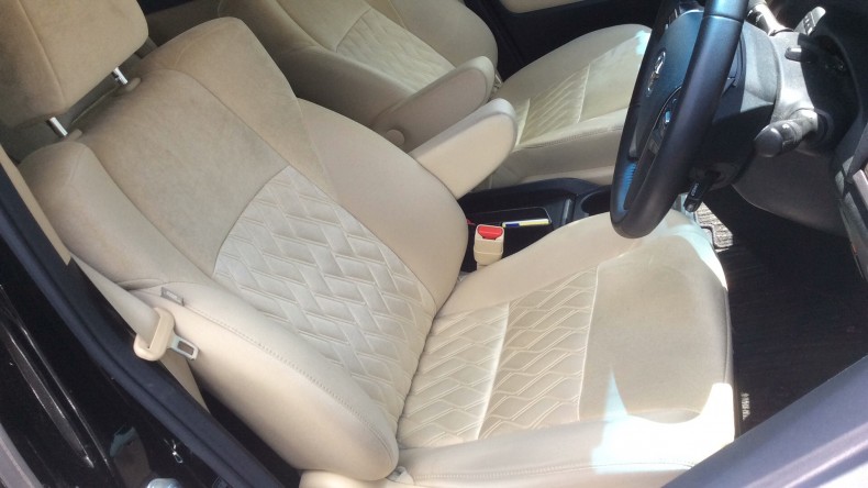 内装前方シート