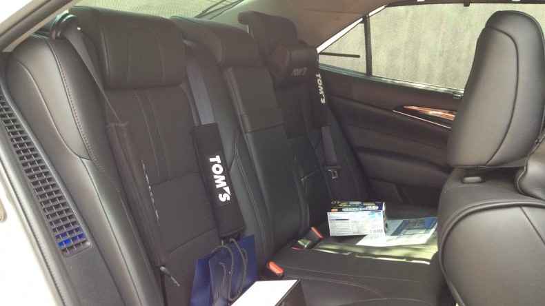 内装後方シート