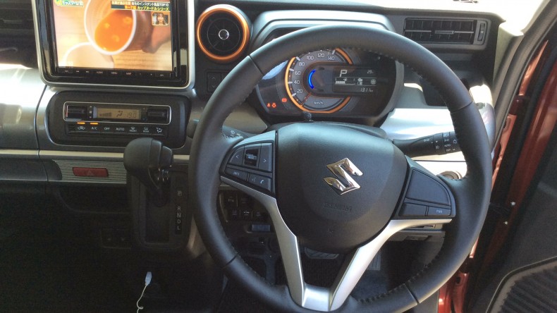 内装インパネ全体