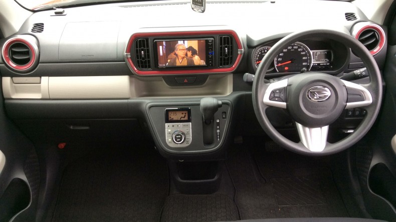 内装インパネ全体