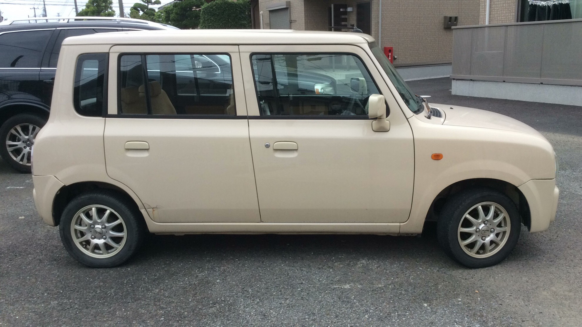 外装右
