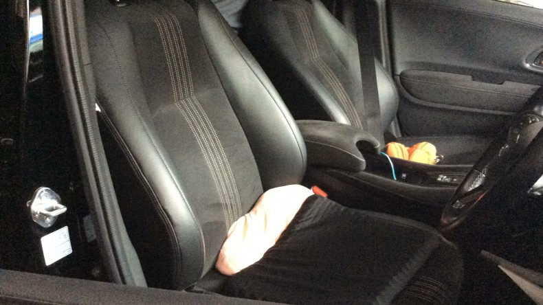 内装前方シート