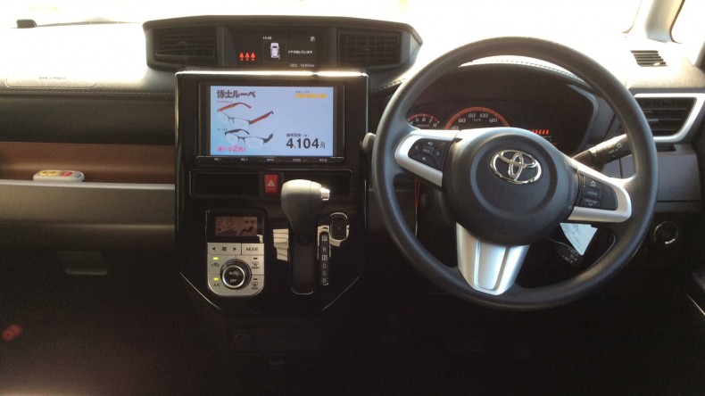 内装インパネ全体