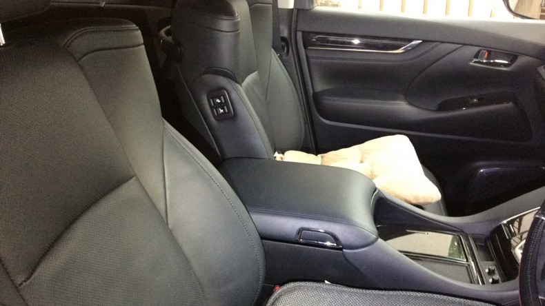 内装前方シート