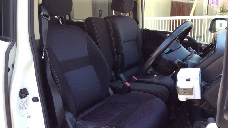 内装前方シート