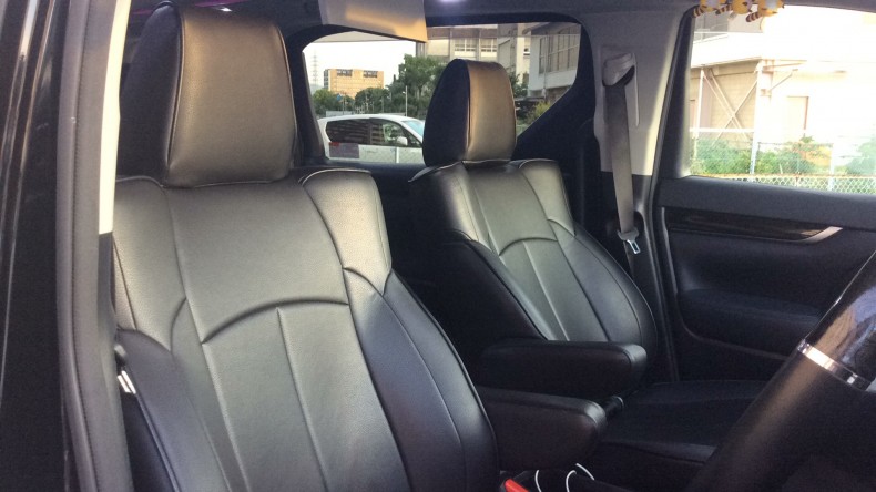 内装前方シート