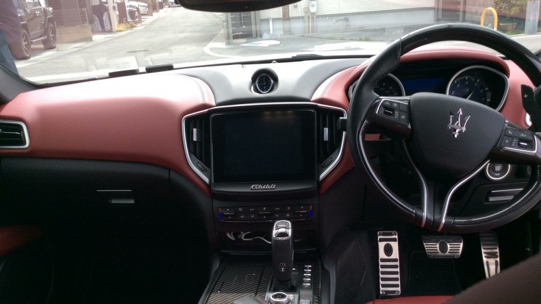 内装インパネ全体