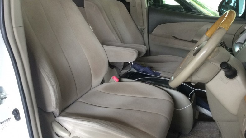 内装前方シート