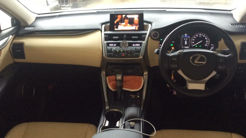 内装インパネ全体