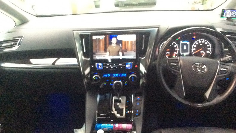 内装インパネ全体