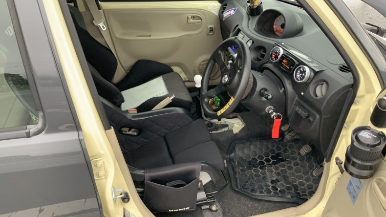 内装前方シート