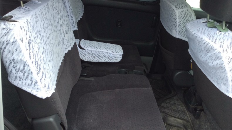内装後方シート