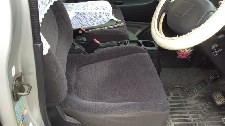 内装前方シート