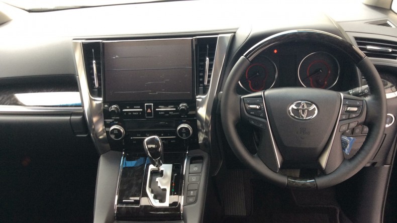 内装インパネ全体