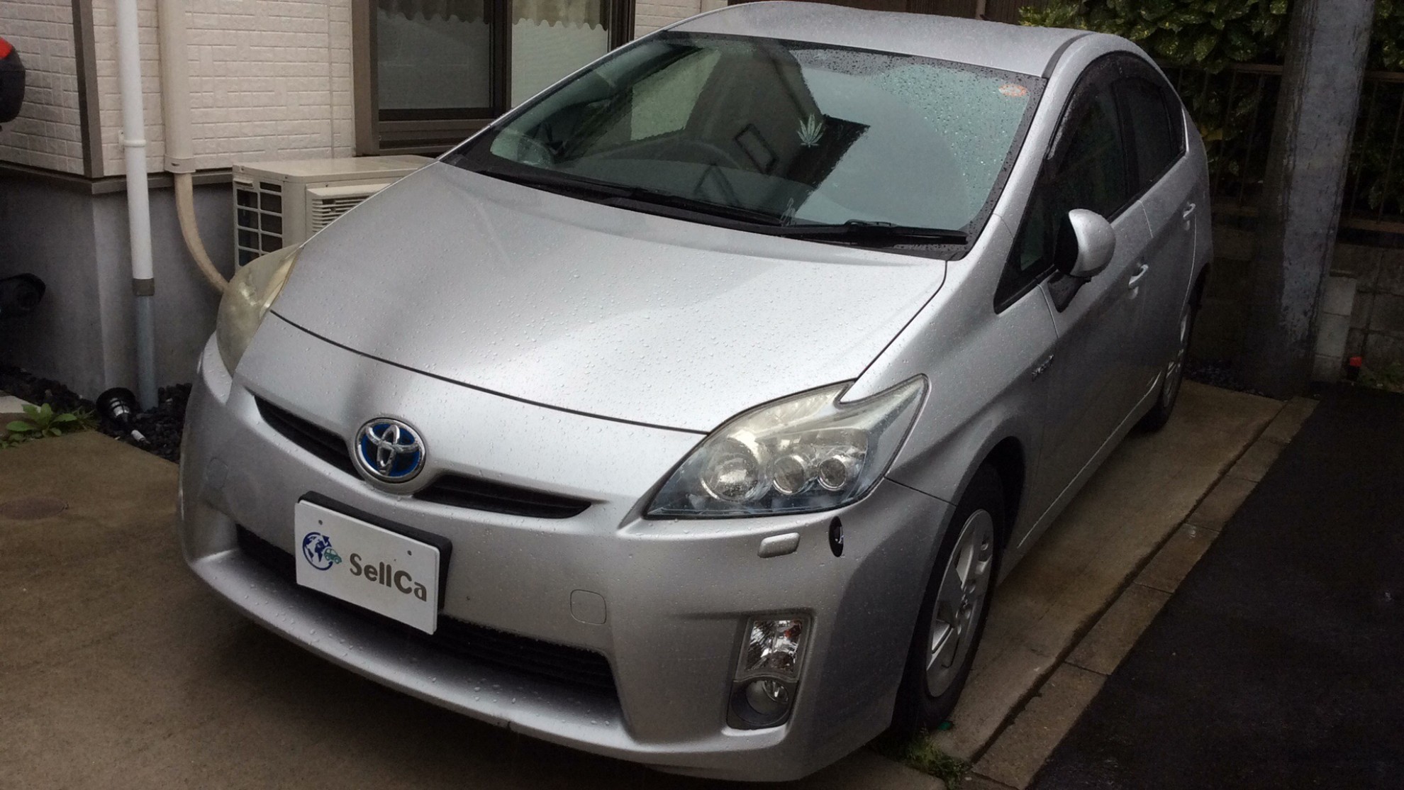 car_main_img