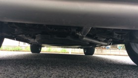 裏面足回り
