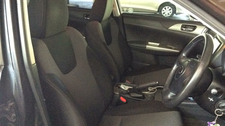 内装前方シート