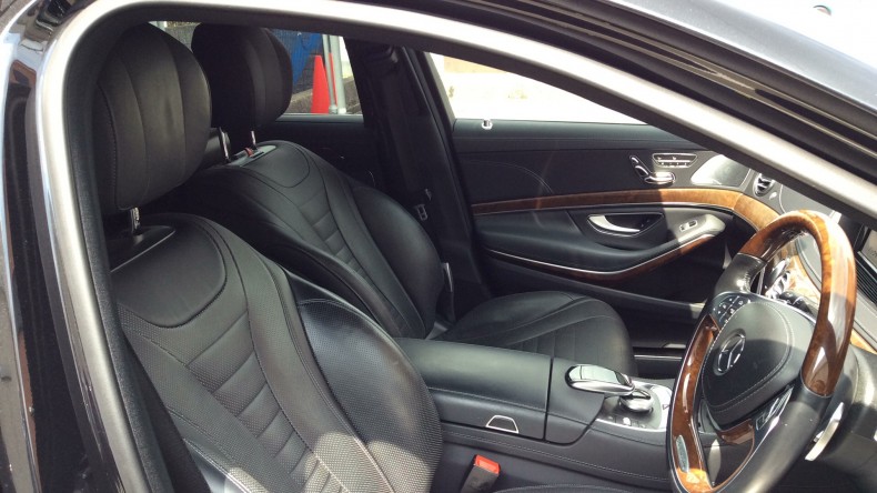 内装前方シート