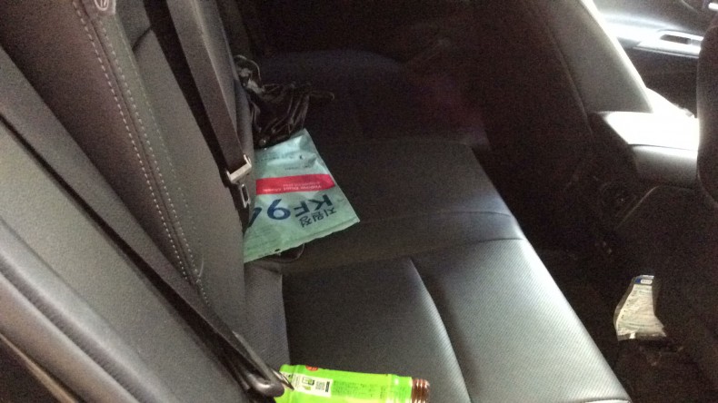 内装後方シート