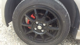 タイヤホイール前