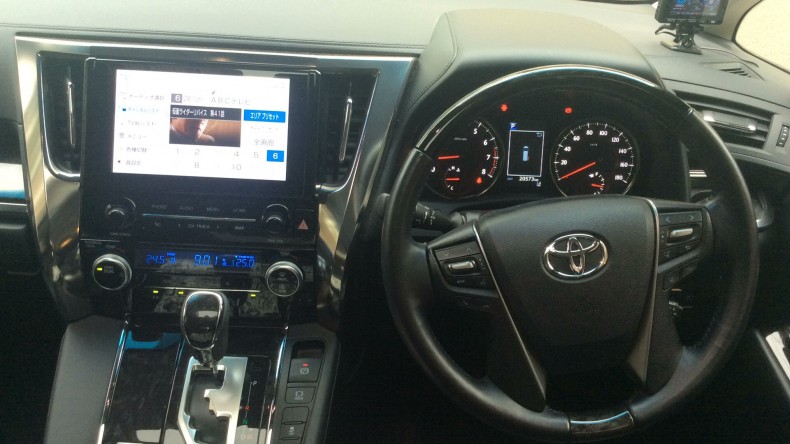 内装インパネ全体