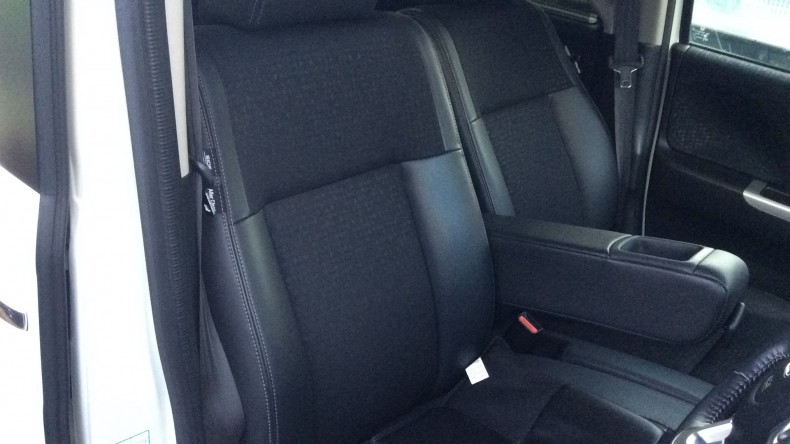 内装前方シート