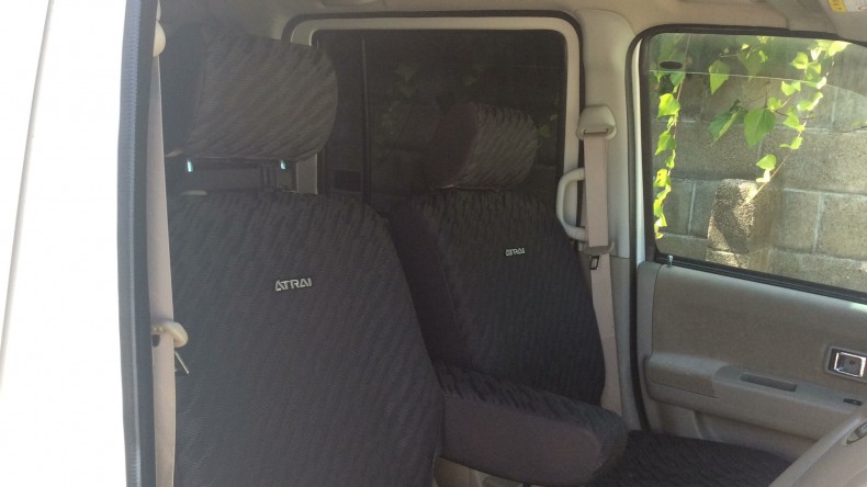 内装前方シート