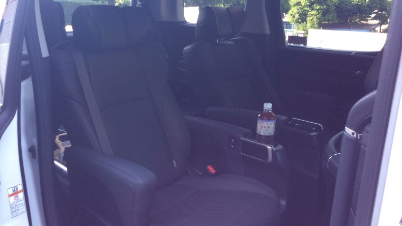 内装後方シート