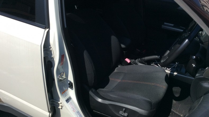 内装前方シート