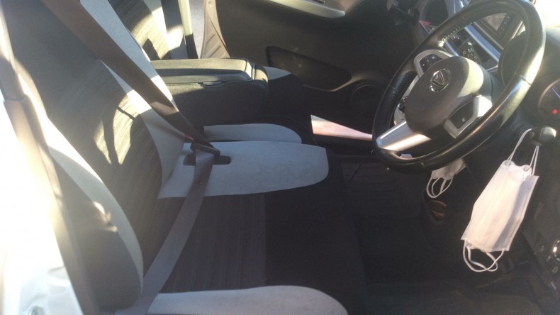 内装前方シート