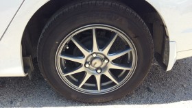 タイヤホイール前