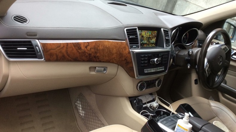 内装インパネ全体