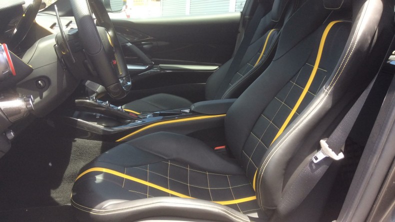 内装前方シート